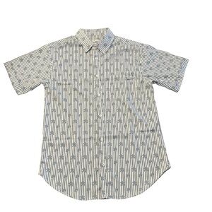 Chalktalk Sports Hockey Short Sleeve Stretch Collared Button Shirt Men’s M NWOT